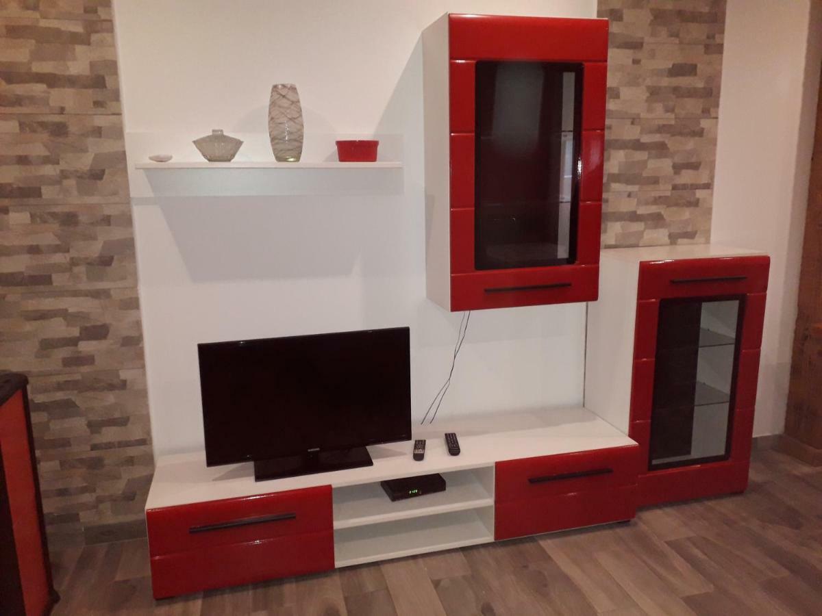 Apartments Rajka 로파르 외부 사진